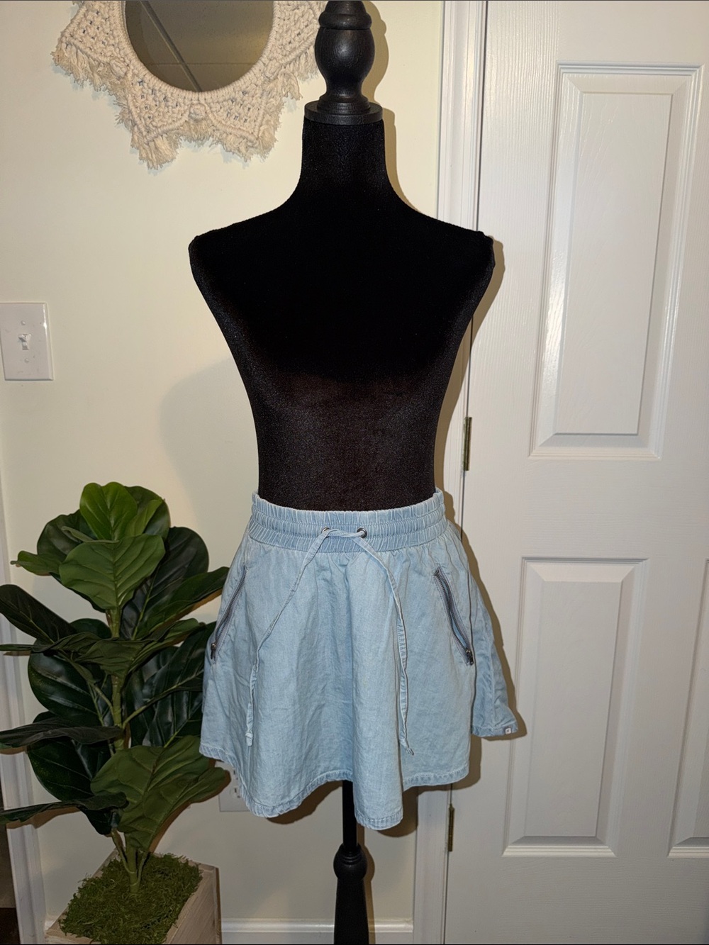 Light Blue Casual Drawstring Shorts